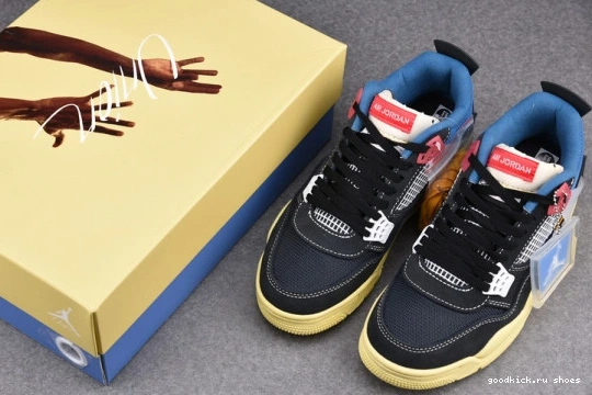 Union Retro AIR Off DC9533-001 Noir 4 DC9533-001 Jordan 0408